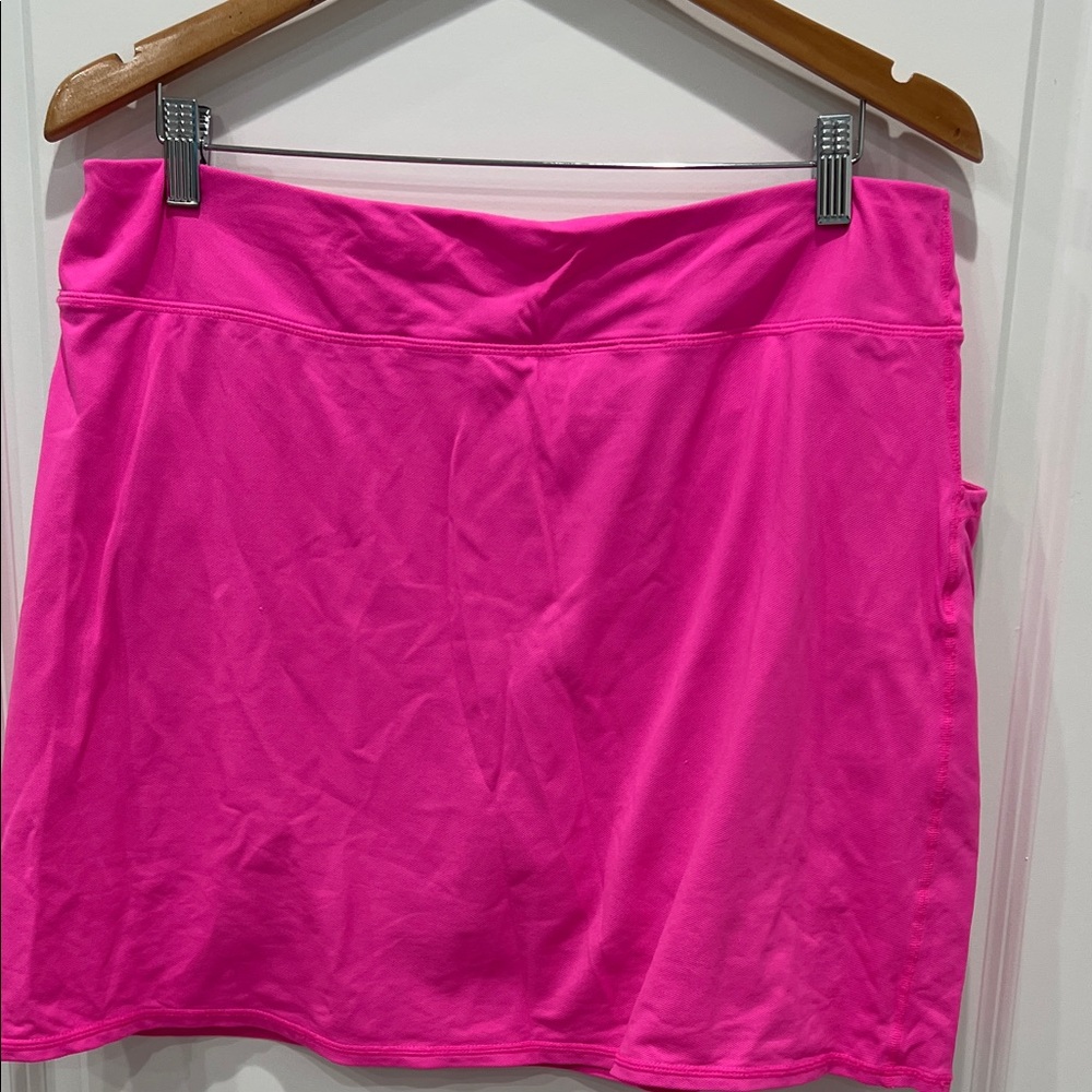 Lilly Pulitzer Bright Pink Athletic Skater Skort with Pockets - Picture 8 of 8